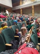 W oczekiwaniu na przedstawienie