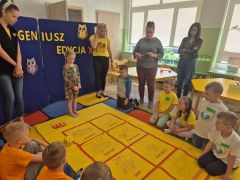 Ania odpowiada napytania