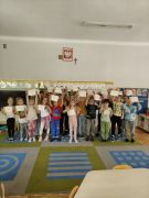 Zdjęcie grupowe dzieci 