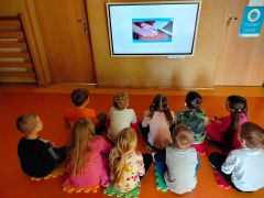 Dzieci poznają zasady bezpiecznego internetu 